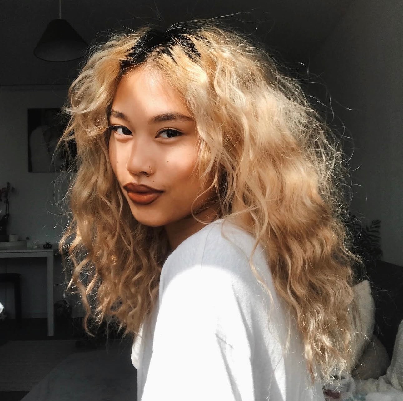 Blonde wavy hair styling by Seleva Beauty Lounge